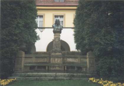 Pomnk Viktorina Kornela ze Vehrd